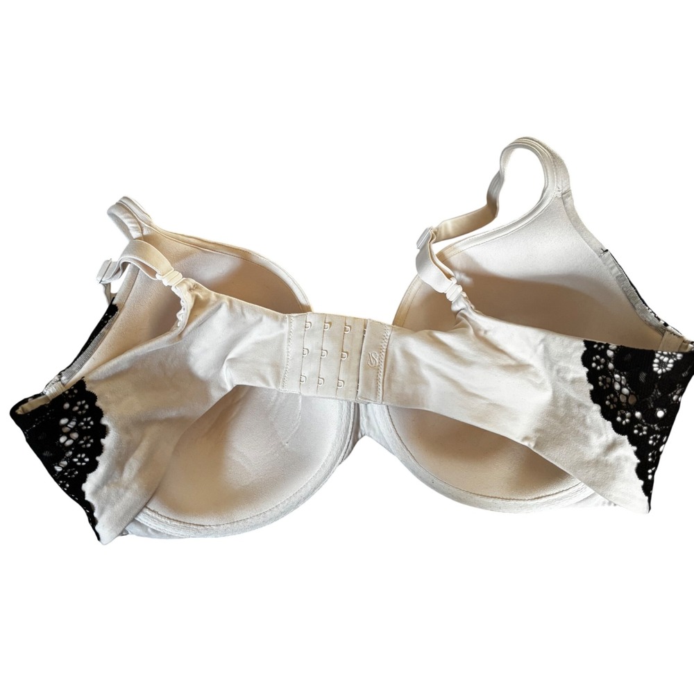 Victoria Secrets Women's Bra 40DD Dream Angels White Base Black Lace Overlays - Picture 2 of 3